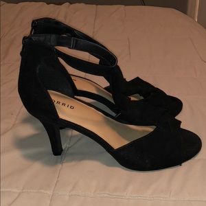 Black torrid heels size 11